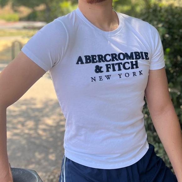 ABERCROMBIE MEN SOFT A&F COLLECTION T SHIRT WHITE NAVY BLUE APPLIQUÉ EMBLEM LOGO - Picture 3 of 16